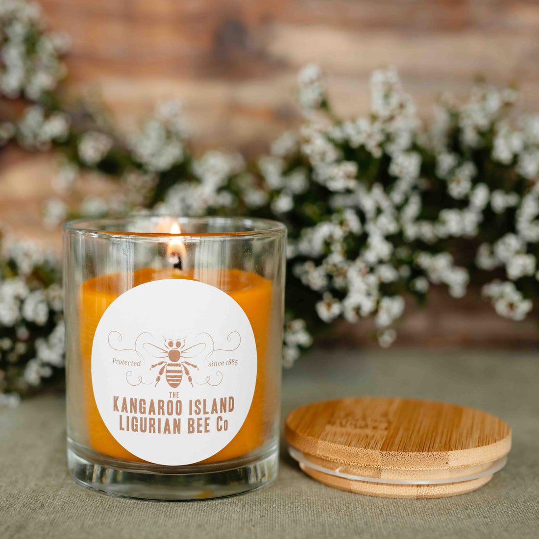 Beeswax Candle in Glass Jar with Beechwood Lid